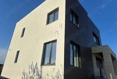 Casă cu 5 camere cu Teren 479 Mp în Manolache - 7