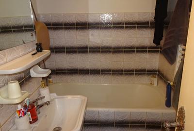 Apartament cu 2 camere decomandat în Piața Centrală - 13