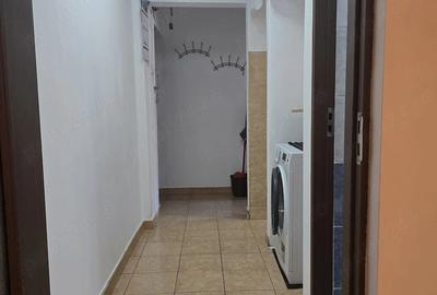 Apartament cu 3 camere semidecomandat în Dacia - 9