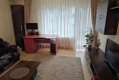 Persoana fizica, vand ap. 65 mp., semidecomandat, in loc. Floresti, str. Teilor, jud. Cluj - 1