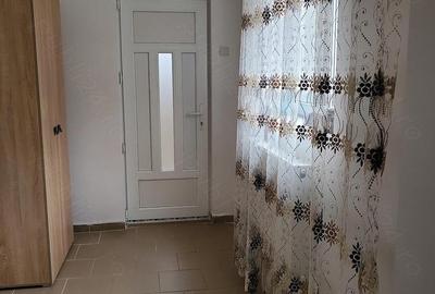 Casă cu 4 camere cu Teren 232 Mp în Decebal - 5