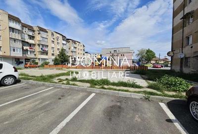 Teren de 250 mp, în Central - 6