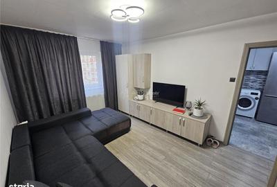 Garsonieră decomandată, mobilată în Micro IV - 13