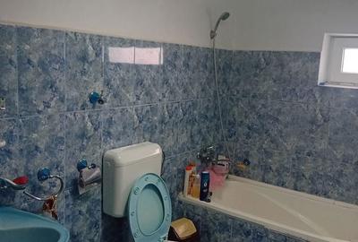 Casă cu 4 camere cu Teren 5000 Mp în Girov - 6