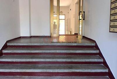 Apartament cu 4 camere decomandat în Octavian Goga - 1