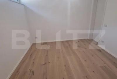 Casă cu 8 camere cu Teren 860 Mp în Central - 18