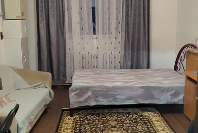 Garsonieră decomandată în Central - 8