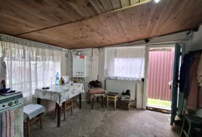 Inel II -Coiciu -scoala generala 39 -casa chirpic 77 mp +teren 236 mp - 8