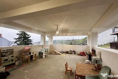 Casă cu 5 camere cu Teren 1988 Mp în Oncea - 13