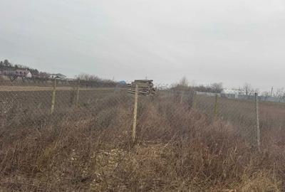 Spațiu comercial, în Mărăcineni - 1