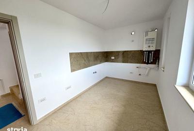 Casă cu 4 camere cu Teren 250 Mp în Valea Lupului - 14