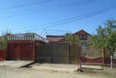 Cota 1/2 din casa si teren Podeni, jud. Arges - ID: R1983482 - 1