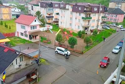 Apartament cu 2 camere decomandat în Central - 2