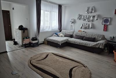 Casă cu 3 camere cu Teren 350 Mp în Central
