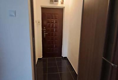 Garsonieră semidecomandată în Central - 1