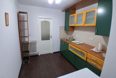 PACURARI PETRU PONI 3 CAMERE DECOMANDAT ET.1 BLOC 1985    COD 160170 - 3