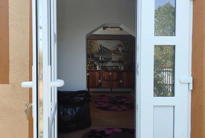 Casă cu 3 camere în Unțeni - 1