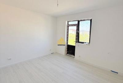 Casă cu 3 camere cu Teren 150 Mp în Central - 3