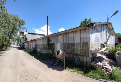 Fabrica teracota Livezile 1900mp hala+400mp Casa+teren 2900m - 4