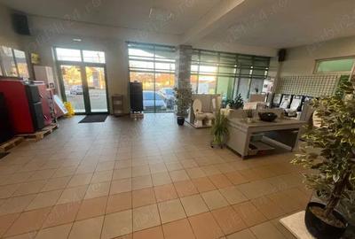 Spațiu comercial, de 660 mp, în Central - 1