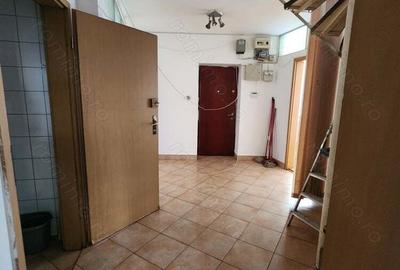 Inchiriez casa pentru birouri zona Aradului - 13