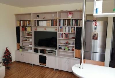 Apartament cu 3 camere în Aurel Vlaicu - 1