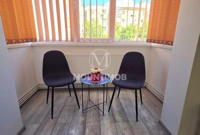 Apartament cu 2 camere circular, mobilat în Tractorul - 2