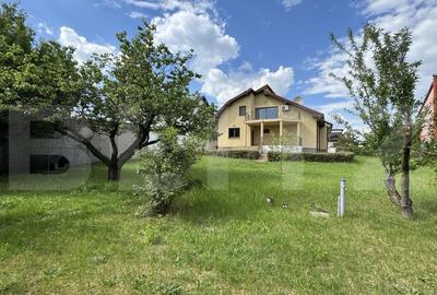 Casă individuală cu 7 camere cu Teren 2040 Mp în Lascăr Catargiu - 1