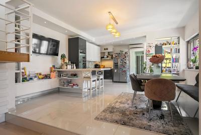 Apartament cu 5 camere semidecomandat, mobilat în Domenii - 1