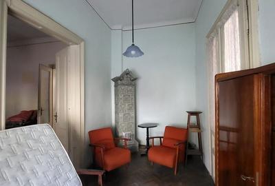 Casă individuală cu 6 camere cu Teren 489 Mp în Central - 8