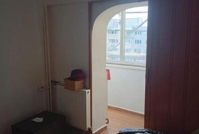 Apartament cu 2 camere decomandat în Preajba Mare - 7
