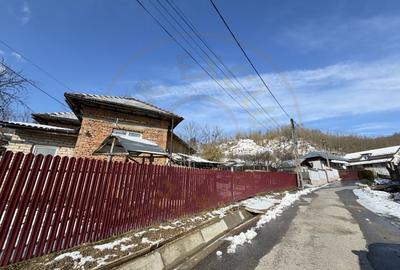 Casă individuală cu 4 camere cu Canalizare în Priboieni - 2