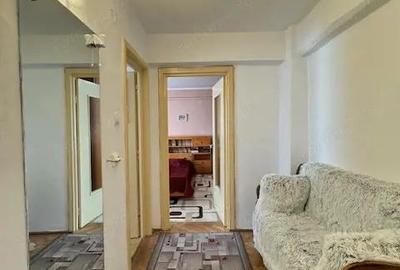 Apartament cu 3 camere semidecomandat, mobilat în Vest - 2