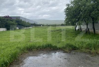 Teren de 3000 mp, în Central - 4