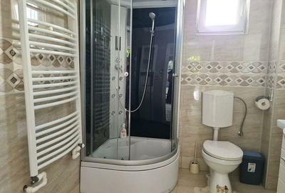 De inchiriat - casa P+1E+M - zona Port, langa liceul de Marina - 12