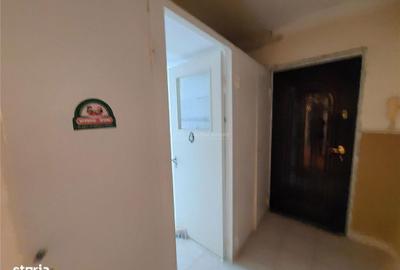 Apartament cu 2 camere semidecomandat în Micro 5 - 16