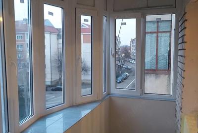 Apartament cu 2 camere decomandat în Alfa - 4