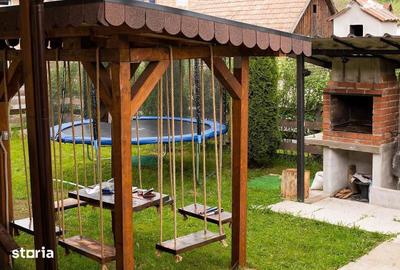 Casă cu 3 camere cu Teren 450 Mp în Bran - 1