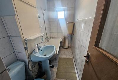 Apartament cu 2 camere nedecomandat în Micro III - 8