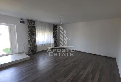 Casă individuală cu 3 camere în Parța