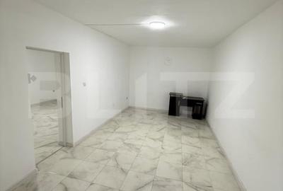 Spatiu comercial, 61mp, Oras Rovinari - 1