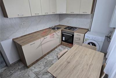 Garsonieră decomandată în Bârnova - 4