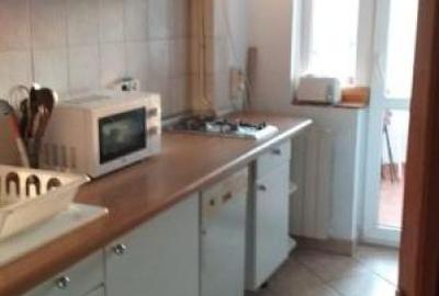 Apartament cu 3 camere, mobilat în Universitate - 1