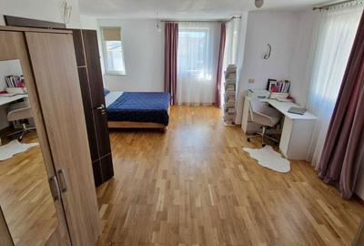 Casă cu 4 camere în Central - 5