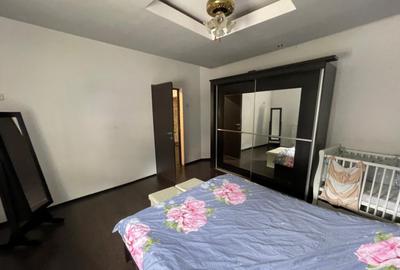 Casă cu 4 camere cu Teren 320 Mp în Central