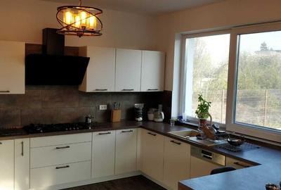 Casă cu 3 camere cu Teren 450 Mp în Tunari - 5
