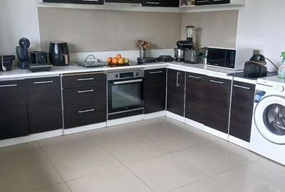 Casă cu 4 camere cu Teren 500 Mp în Glina - 2