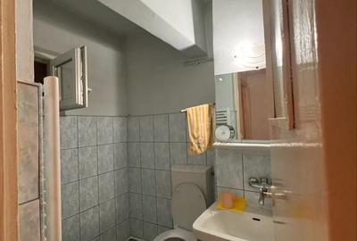 Ap.4 camere etj 1 b-dul Decebal - 12