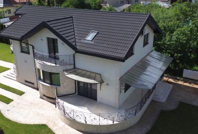 Casă individuală cu 8 camere cu Canalizare în Cornu de Jos (Cornu) - 2