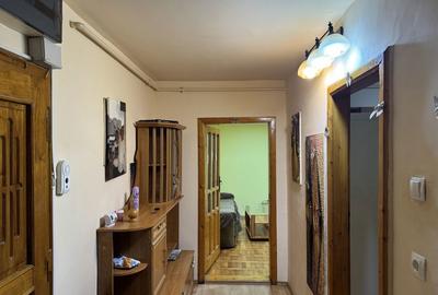 Apartament cu 2 camere decomandat în Central - 2